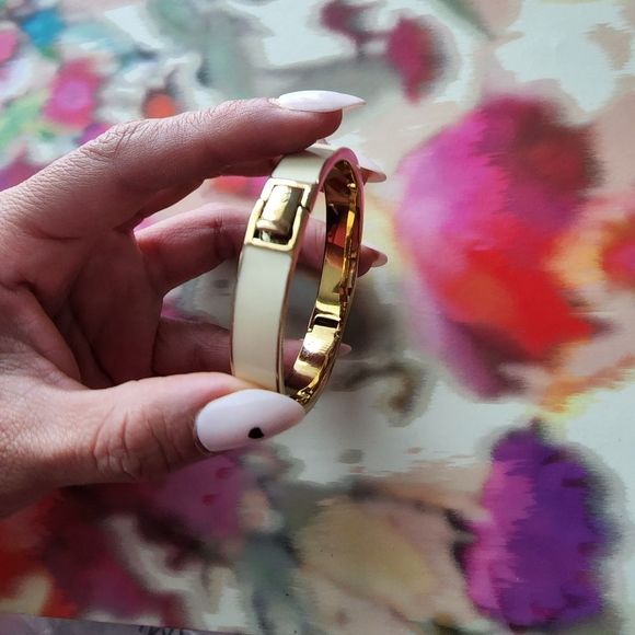 Kate Spade Enamel Bangle White Bracelet - Picture 3 of 5